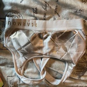 Under armor sports bra